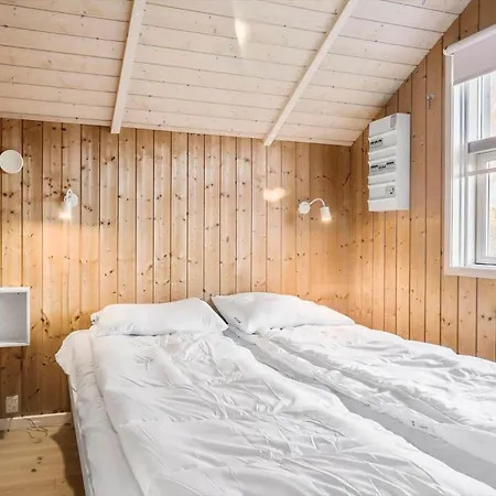 Semesterbostad 1067-stege-ulvshalevej-117 *