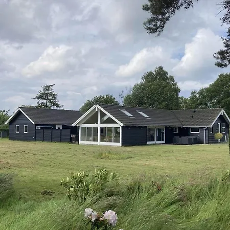 1067-stege-ulvshalevej-117 *